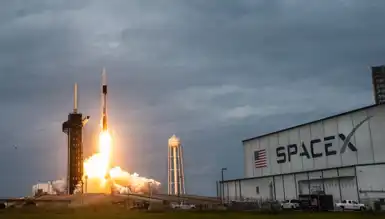 SpaceX, Yeni Nesil Uydu Filosunu Uzaya Gönderiyor